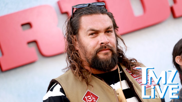 081225_momoa_live_kal