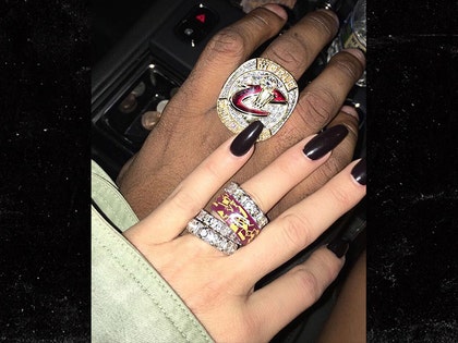 1026-khloe-kardashian-instagram-01