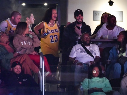 0222_Rihanna-attends-Los-Angeles-Lakers-getty