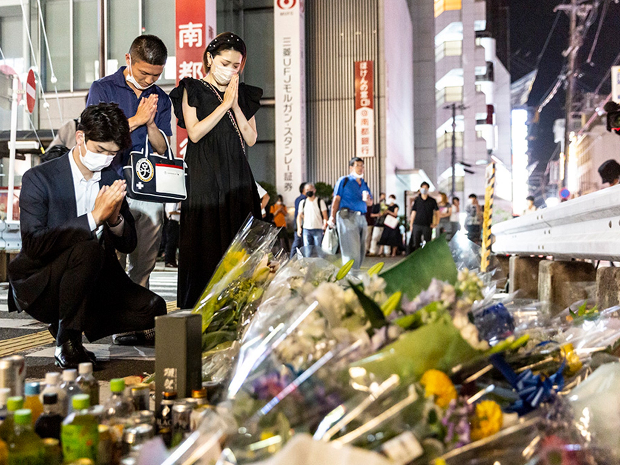 Abe's body arrives in Tokyo as country mourns ex-PM's death