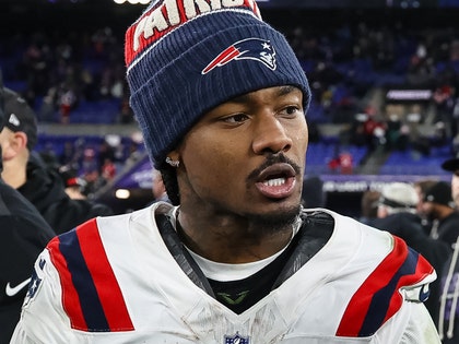 stefon diggs main getty