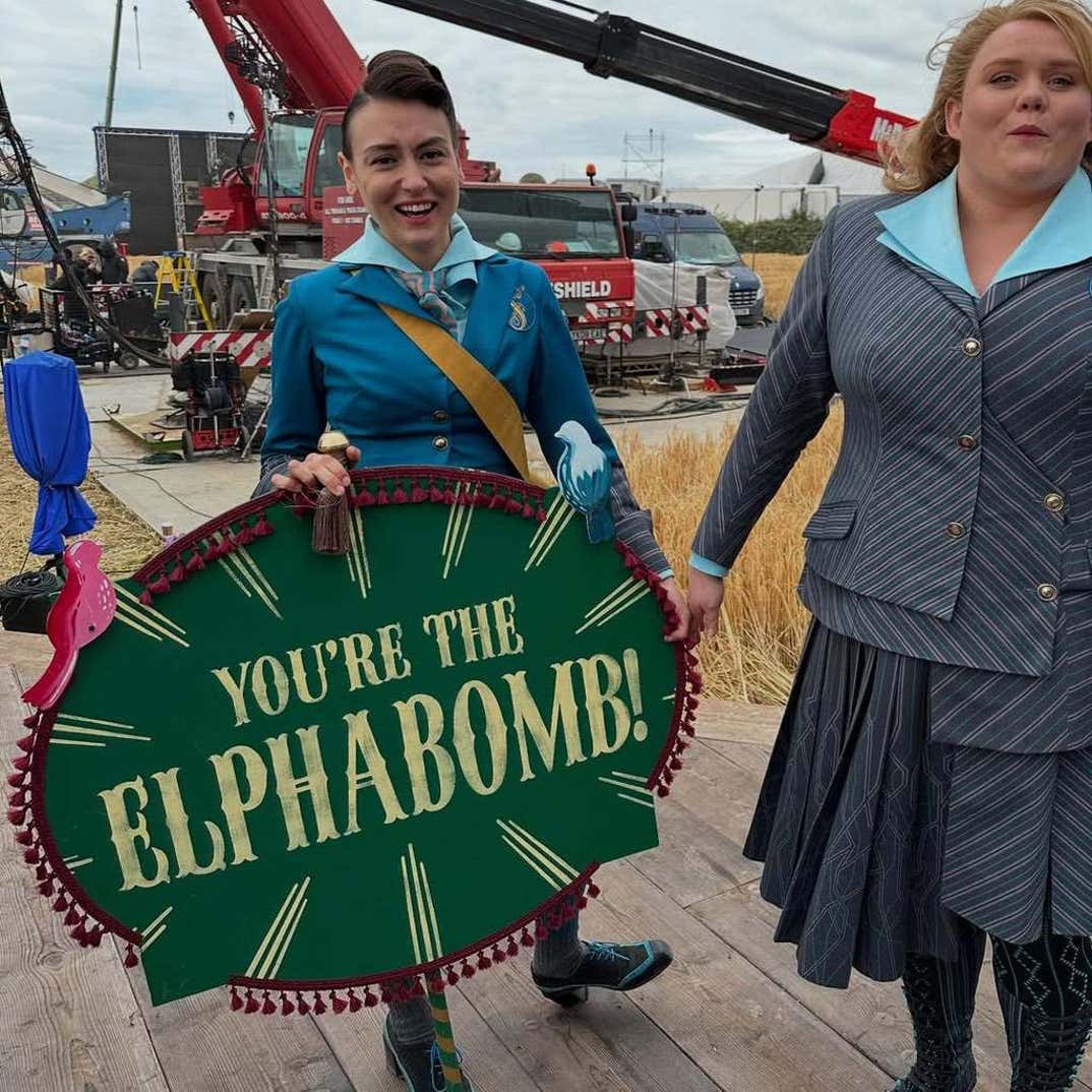 1122 'Wicked' Behind The Scenes 12