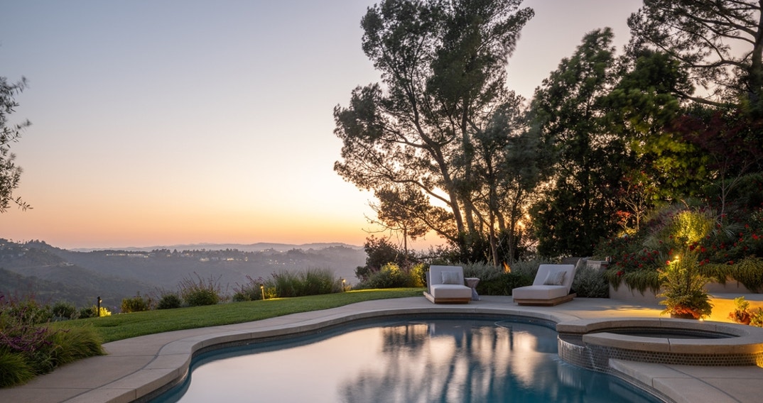 Chris Evans Hollywood Home New Pics 1