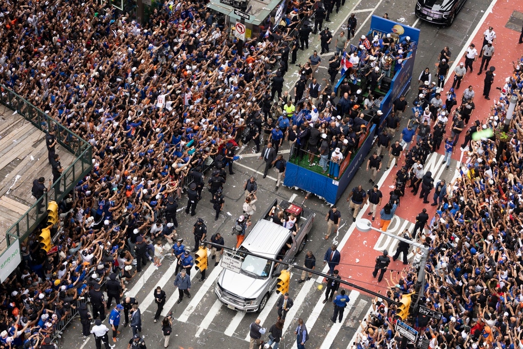 Knicks Parade 4