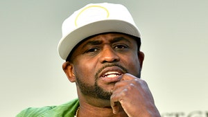 Wayne Brady Involved in Car Accident, Physical Fight with Other Driver