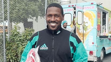 111325_antonio_brown_kal