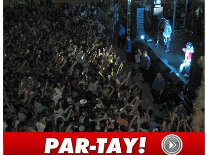 0415-wiz-kalifa-photo-launch-credit