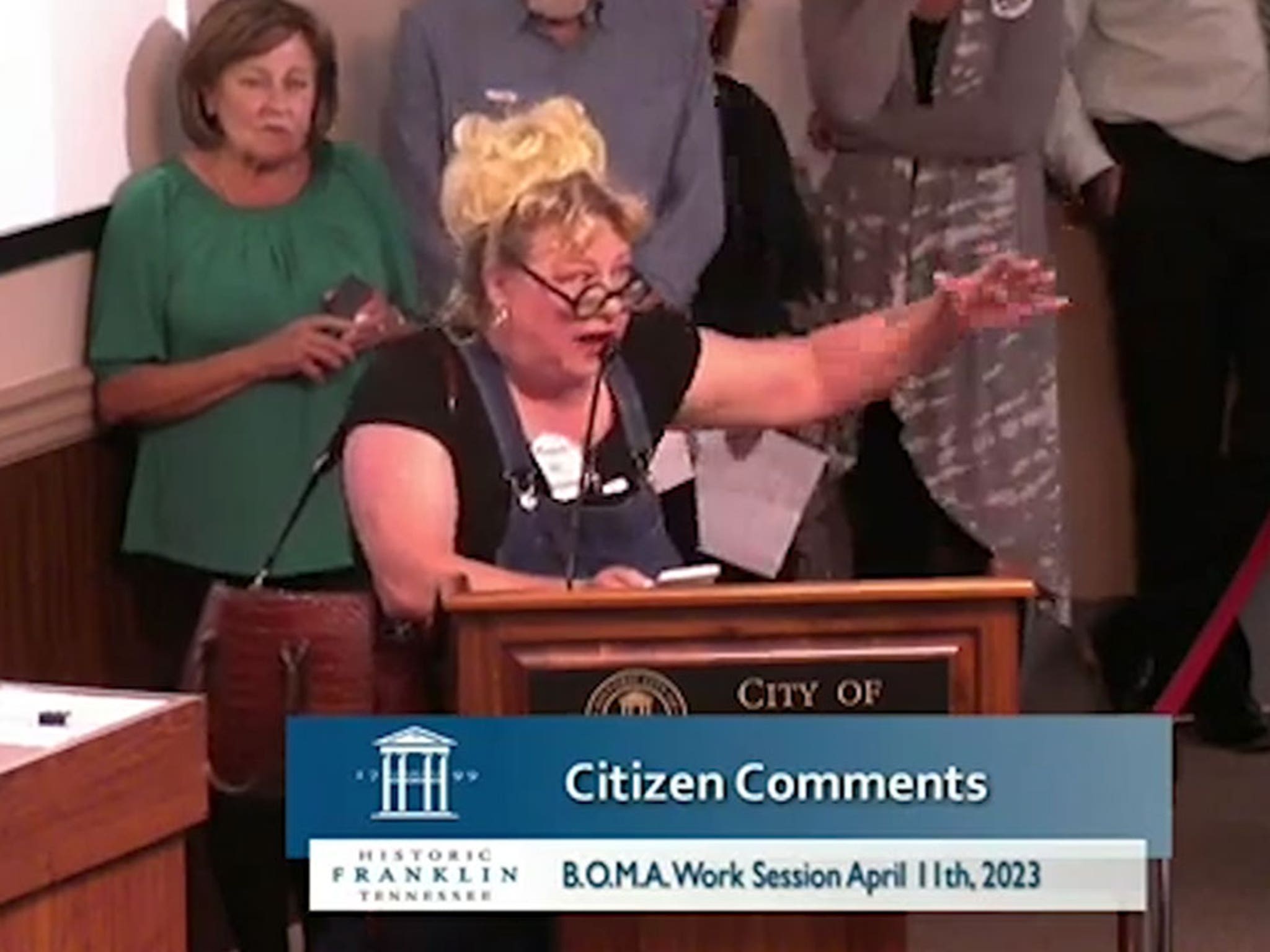 Former SNL Star Unleashes Homophobic Rant at Tennessee City Council Meeting