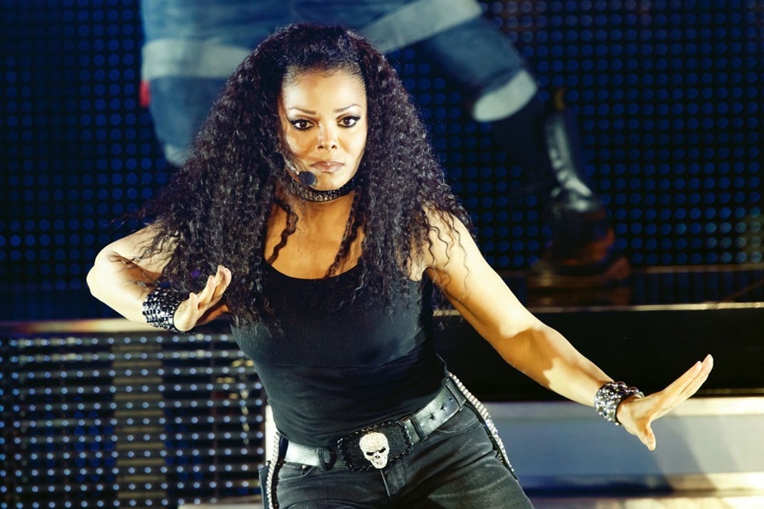 Janet Jackson Performance photos-01