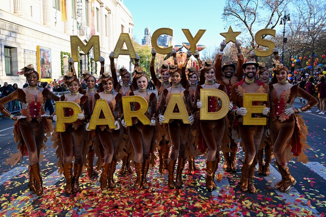 Macys Day Parade Through The Years 13