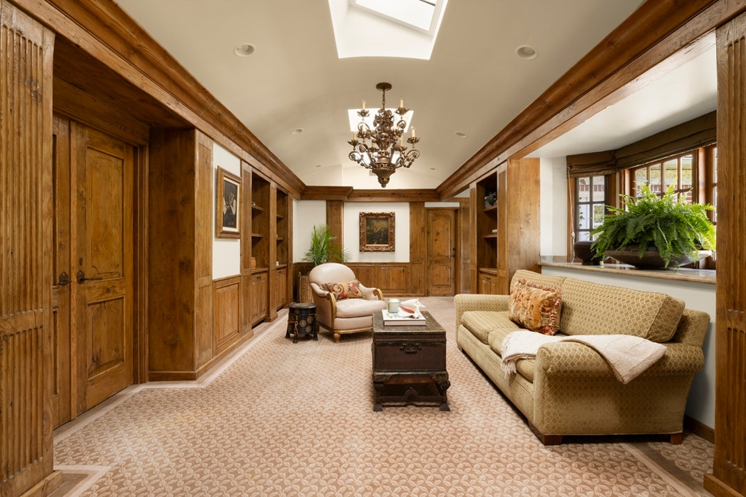 Jean Harlow Estate 47