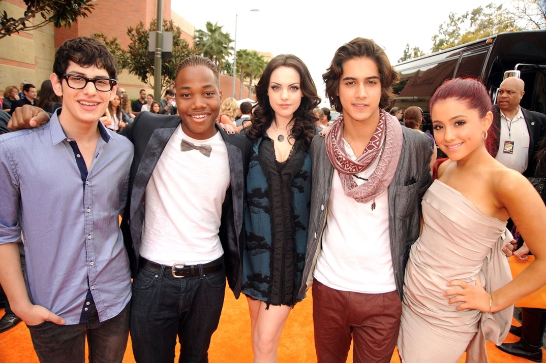 Victorious Cast Through The Years 0