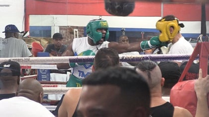 062217_floyd_sparring_kal