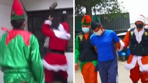 Peruvian Cops Dressed as Santa & Elf Make Drug Bust