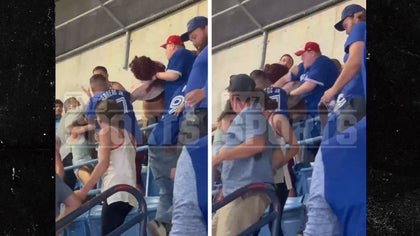 082722-mlb-fan-fight-kal