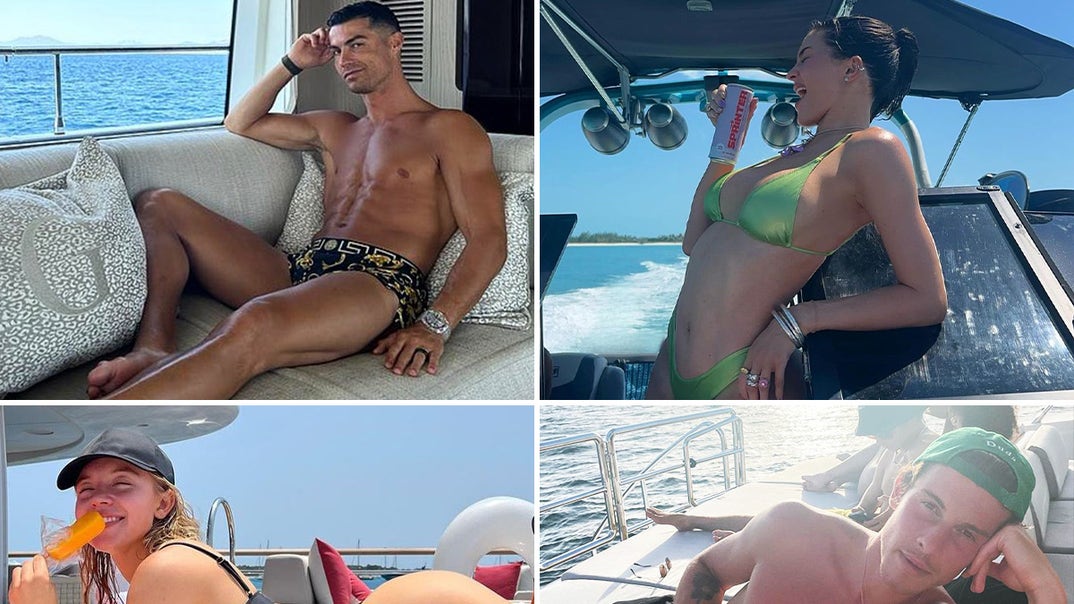 0603-Sexy-Stars-On-Boats-PRIMARY