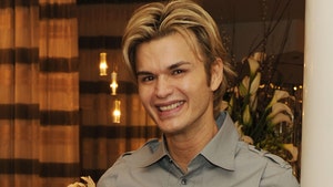 Hair stylist Kim Vo getty