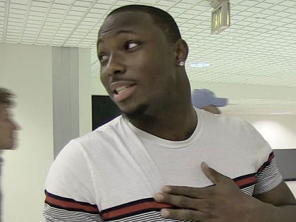 0404-lesean-mccoy-TMZ-01