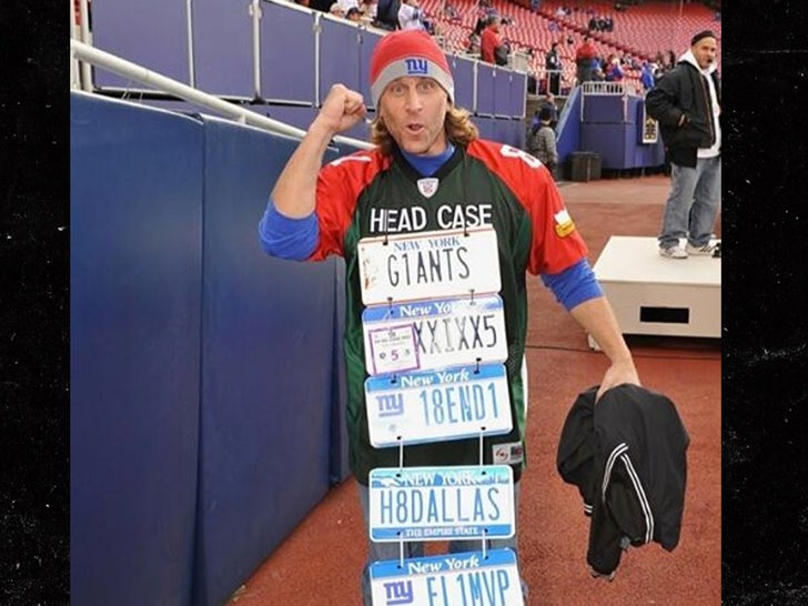 Life in the fast lane of License Plate Guy, Giants' biggest superfan, has  its share of rewards and notoriety – New York Daily News