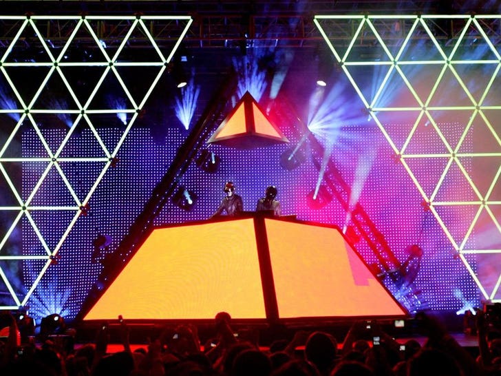 Daft Punk Performance Photos