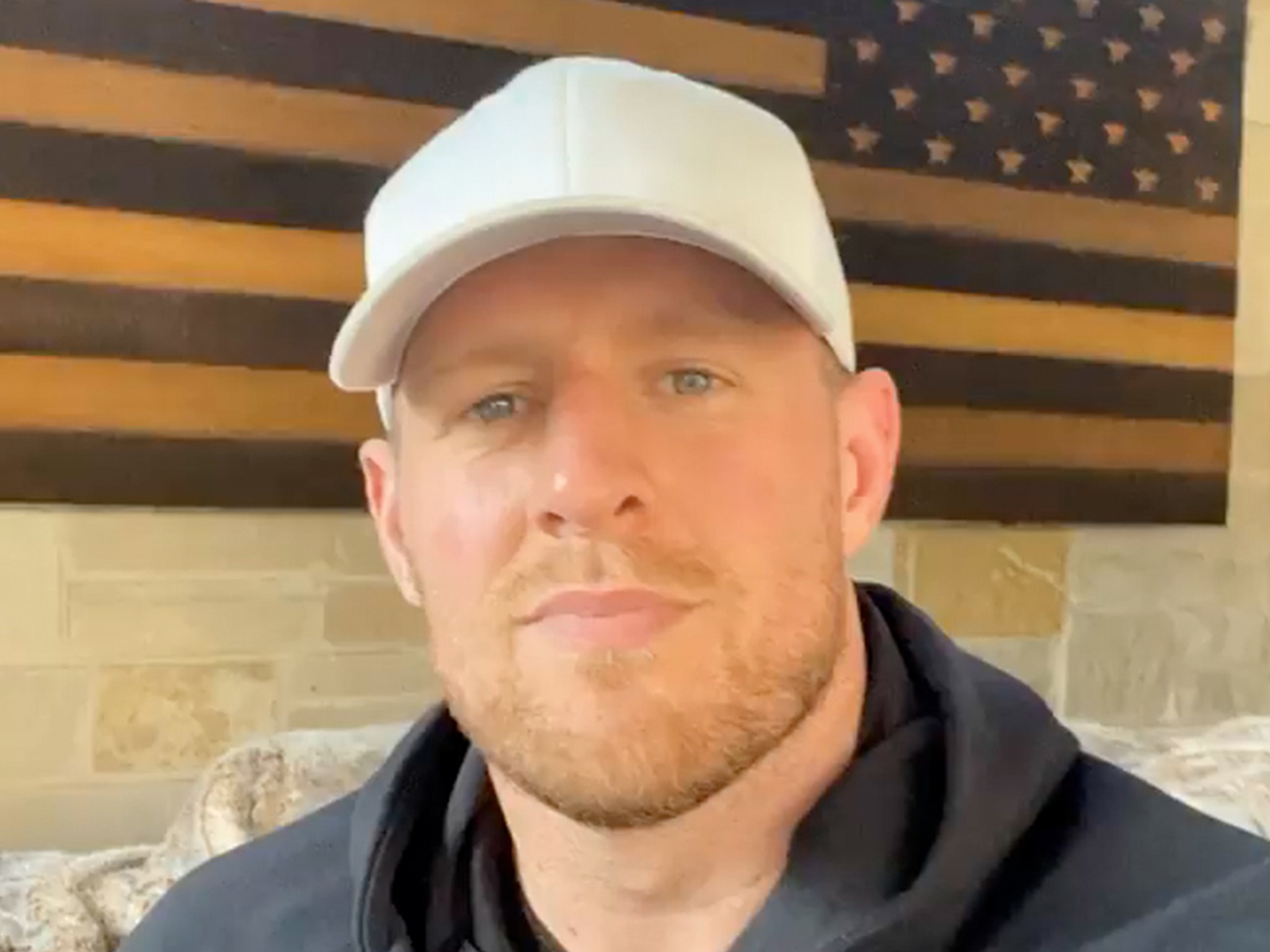 Cardinal's JJ Watt: NFL player offers to pay for Waukesha's victims's  funerals