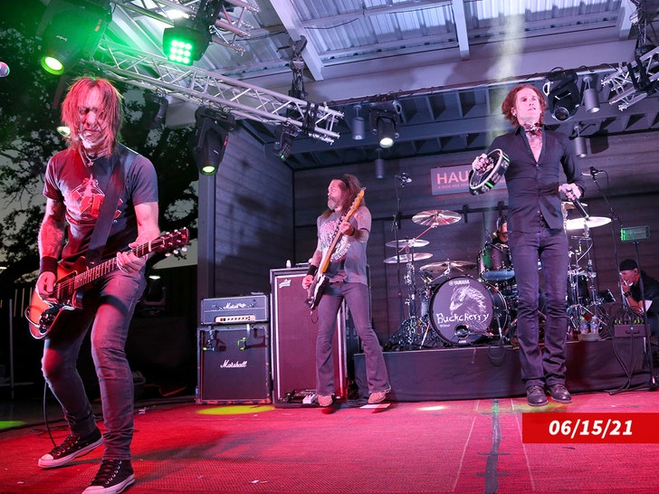 sub-buckcherry-getty-2