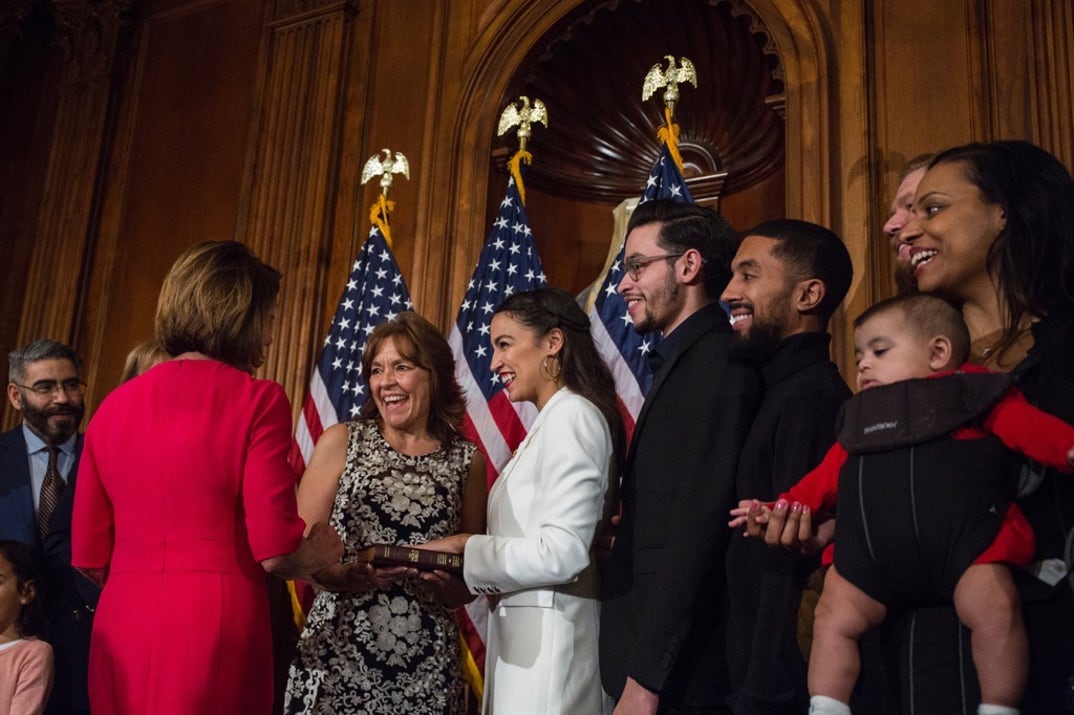 Alexandria_ocasio-Cortez_congress_photos11
