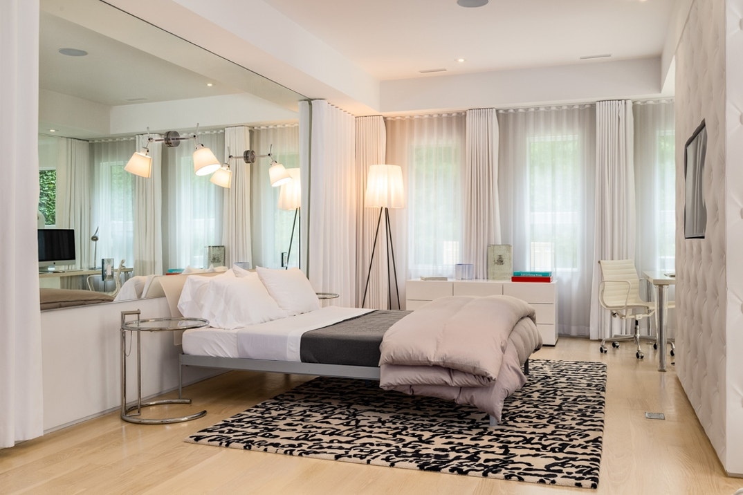 Jay Manuel Ct Home 14
