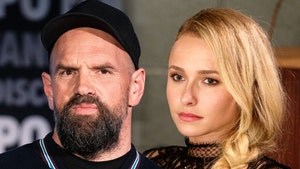 ethan suplee and hayden panettiere getty 1
