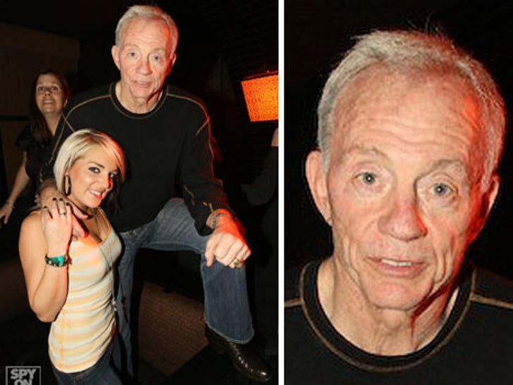 Dallas Cowboys owner Jerry Jones plotted his next move -- partying with you...