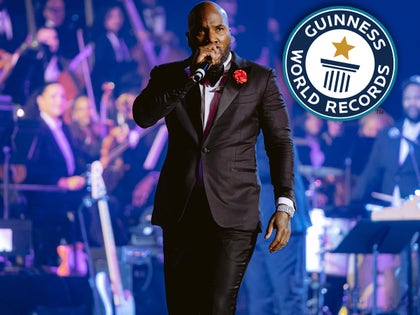 1103-Jeezy-Receives-Guinness-Record-PRIMARY
