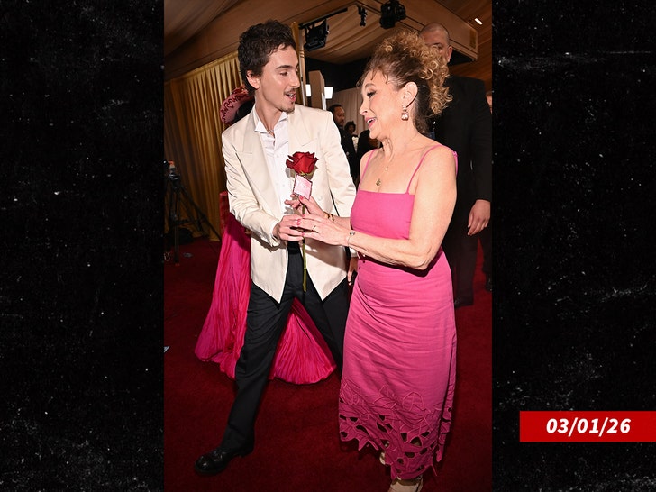 timothee-chalamet-nicole-flender-sub-getty-1