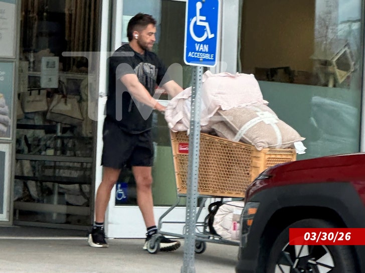 Jordan-Ngatikaura-tmz-3