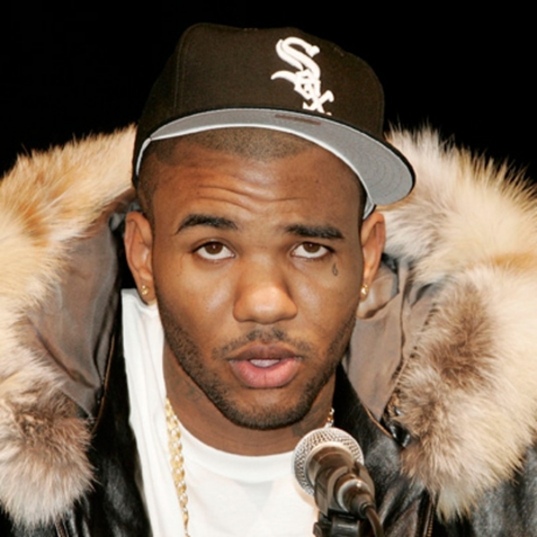 39785-celebrity_pictures_gossip_0133_0013_Layer_3_full