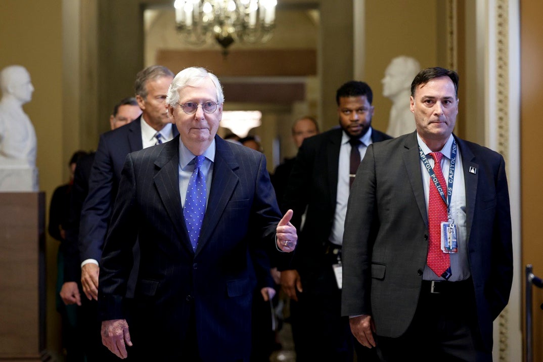 0726 Mitch McConnell Hard At Work 5