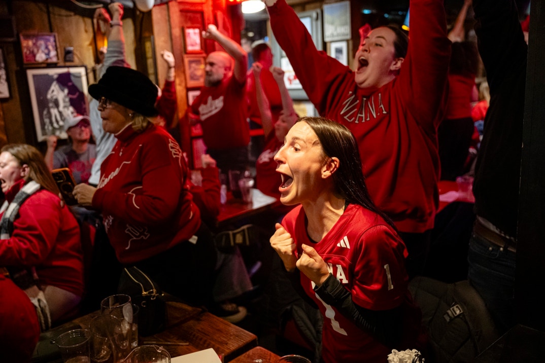 Hoosier Fans Party Time 7