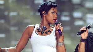 Jennifer Hudson -- My Skinny Ass is DONE With Weight Watchers
