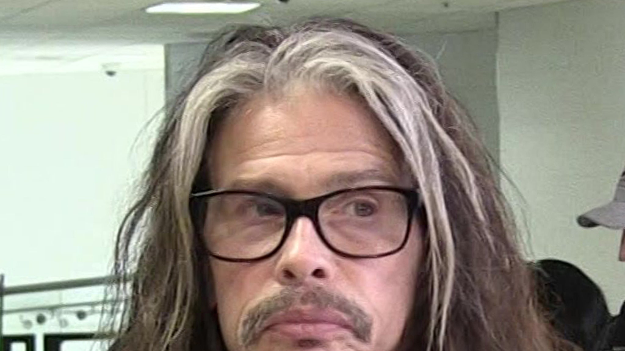 Aerosmith Singer Steven Tyler Enters Rehab After Relapse Trueviralnews