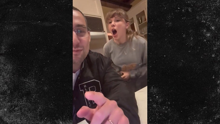 053125_taylor_swift_kal