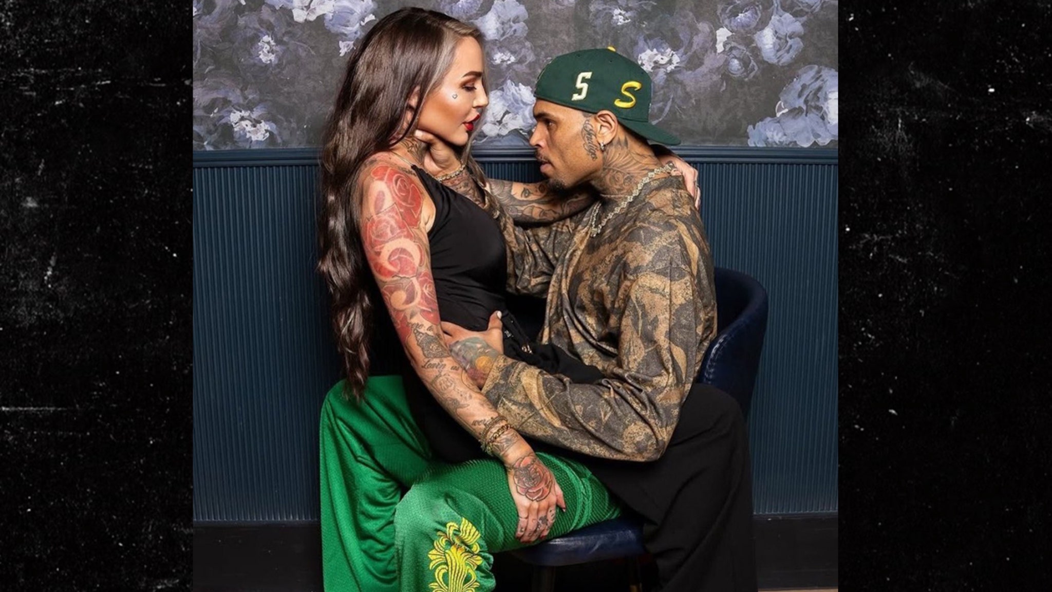 Chris Brown Puts Hands Around Woman’s Neck at Meet and Greet