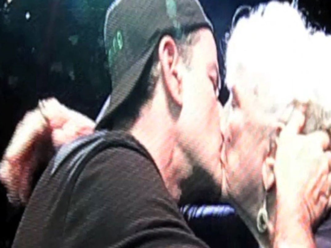 VIDEO] Charlie Sheen Kissing Old Woman -- Locking Lips with Grandma