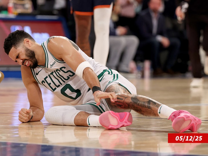 jayson tatum injury sub getty swipe