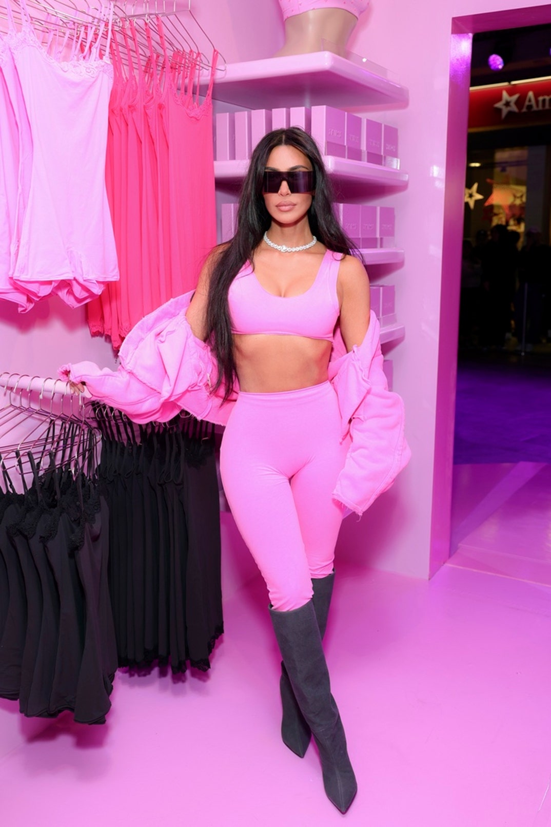 Kim Kardashian on X: SKIMS Fits Everybody Valentine's Collection just  dropped!!! Shop now at  and enjoy free shipping on  domestic orders over $75.  / X