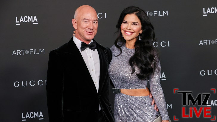 062425_tmz_live_bezos_sanchez_cal