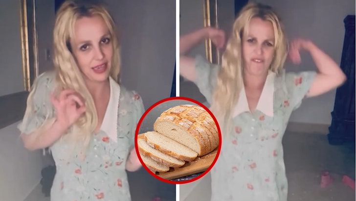 081925_britney_spears_bread_kal