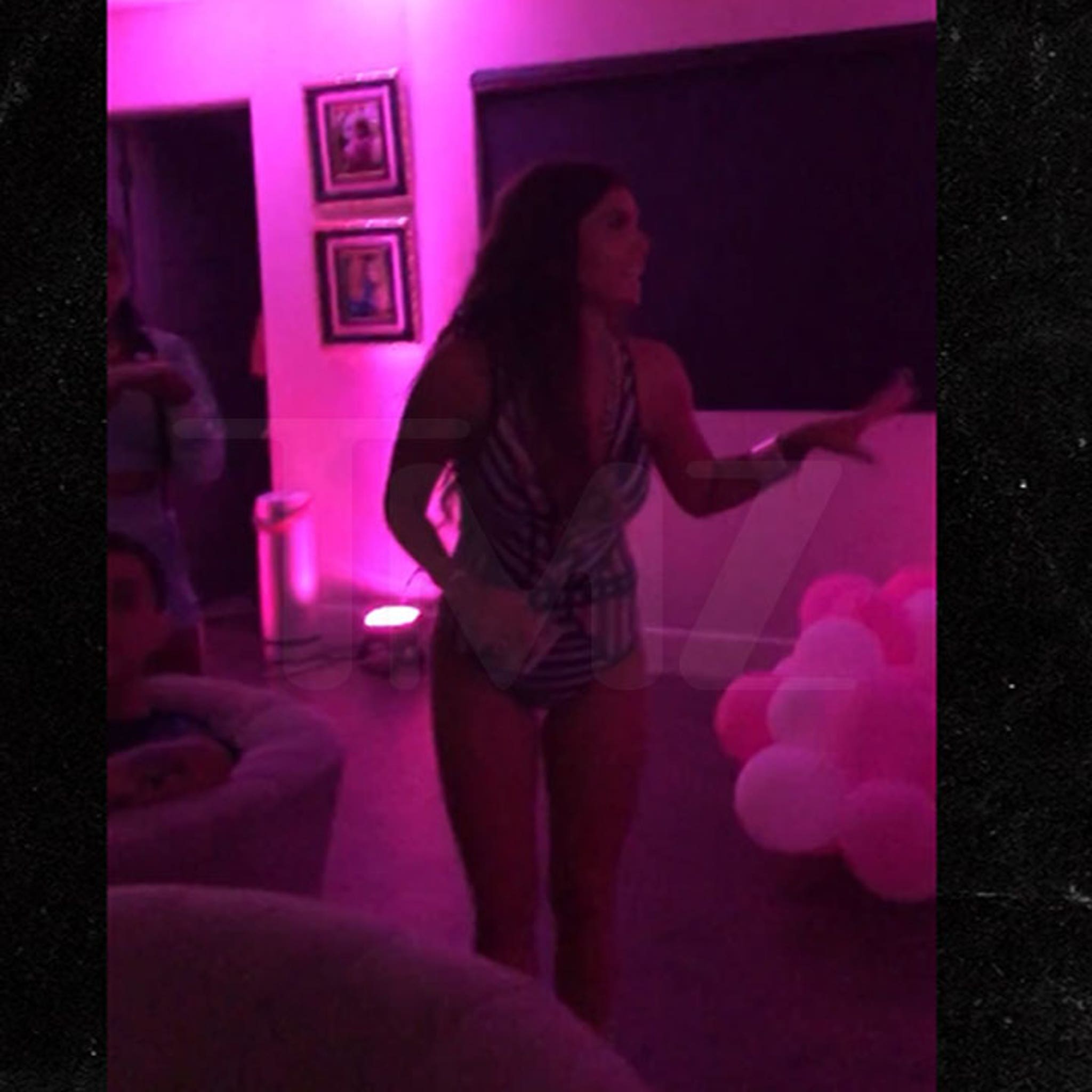Chanel West Coast Tells Her Party Guests To Be Quiet