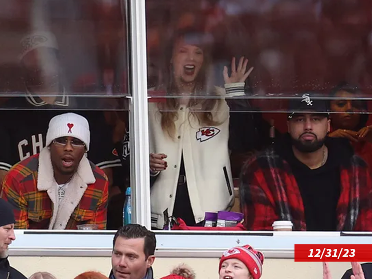 Taylor Swift at the game between the Bengals and Chiefs