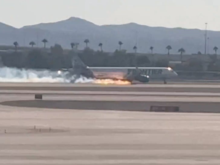 Artistes frontier airlines on fire