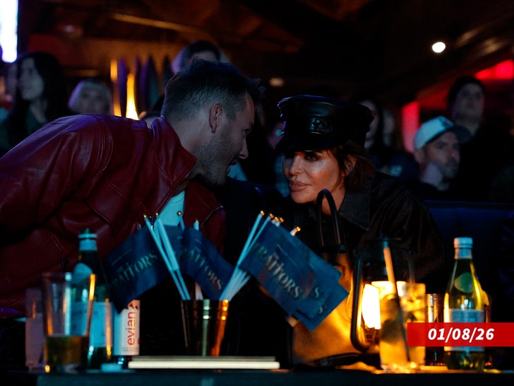 lisa-rinna-sub-getty-1