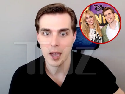 cody-linley-jake-ryan-spinoff-primary-03-26-26